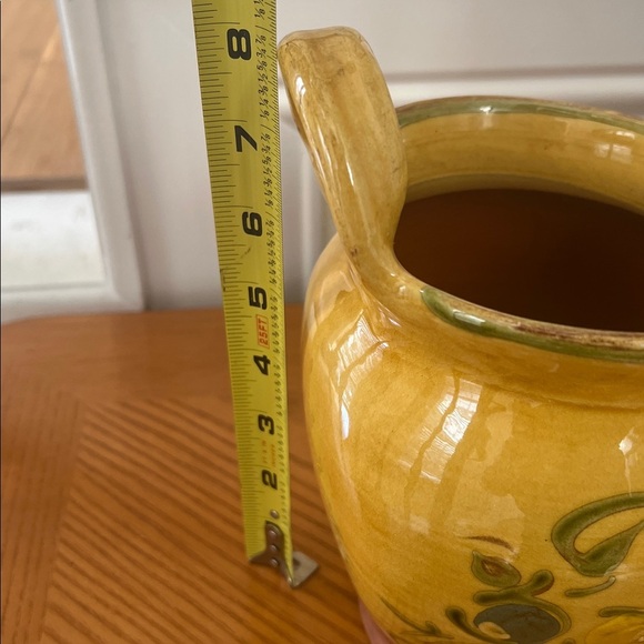 T Comme Terre Hand Painted Terra Cotta planter Made in France strawberry - Picture 9 of 11